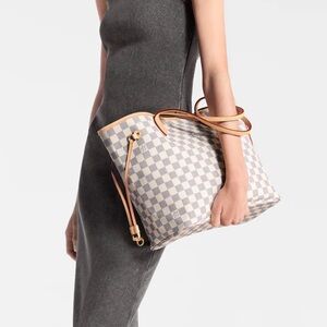 Louis Vuitton white Neverfull Damier MM canvas tote